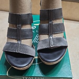 Italian Shoemakers Gray and Tan Wedges